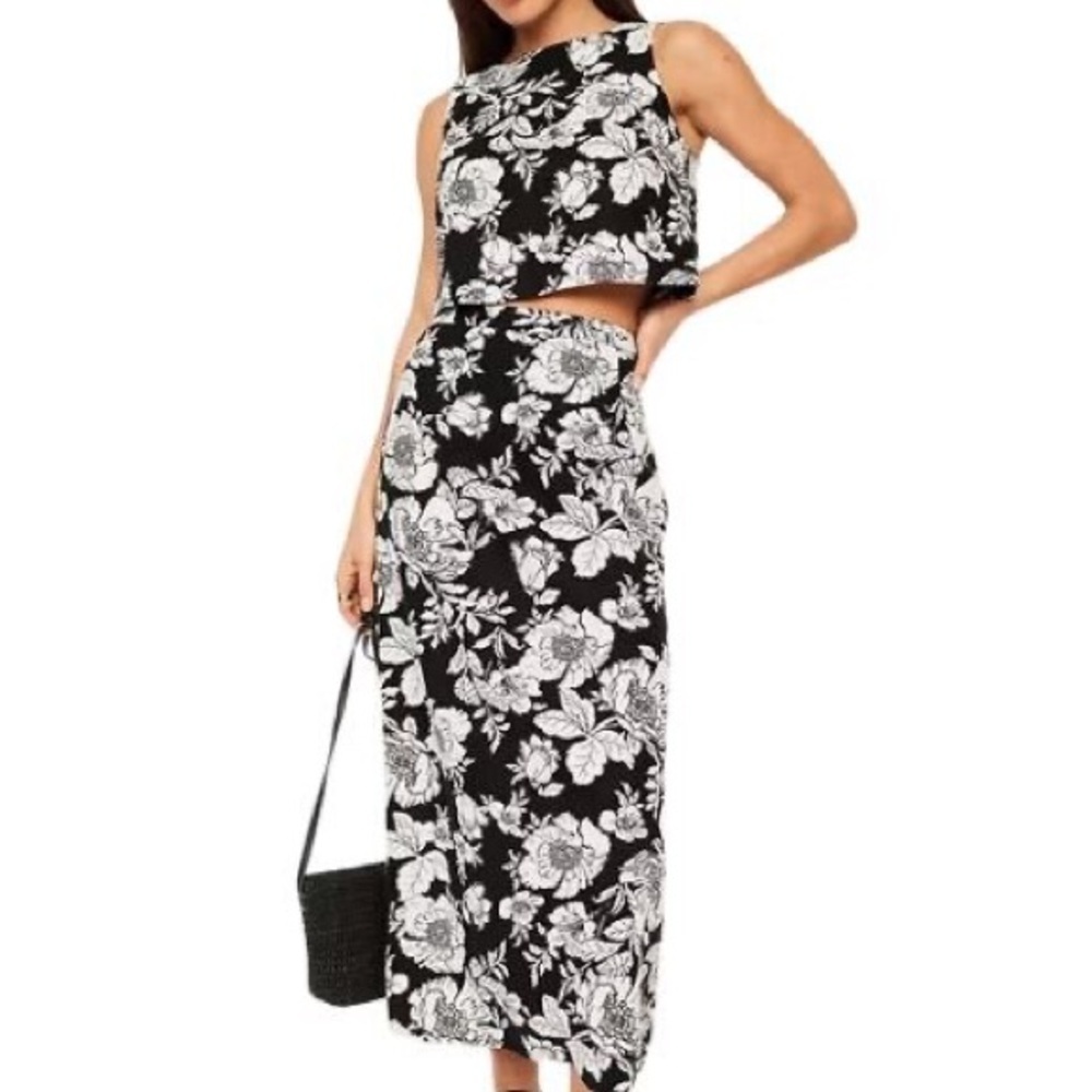 Old Navy Linen Black and White Floral Set